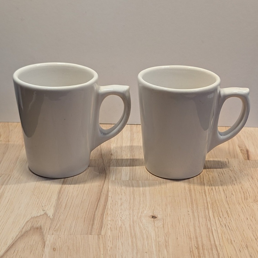Vtg Set 2 Buffalo China Restaurant Ware 8 Oz Diner Coffee Mugs D  Handle 60-70's